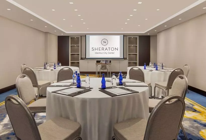 ホテル Sheraton Istanbul City Center