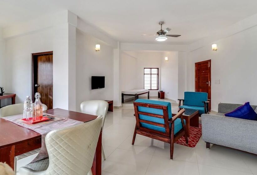 Hotelli Treebo Vrindavan, 3 Km From Madikeri Fort