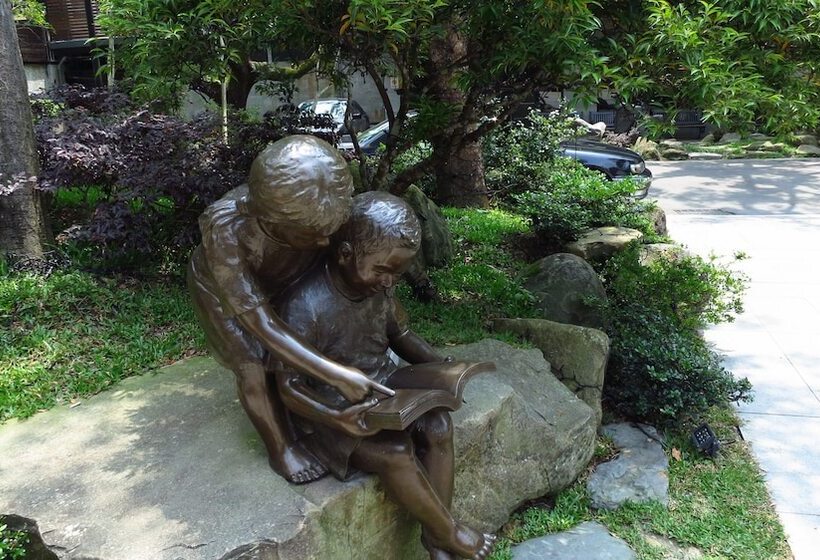 Great Roots Forestry Spa Resort