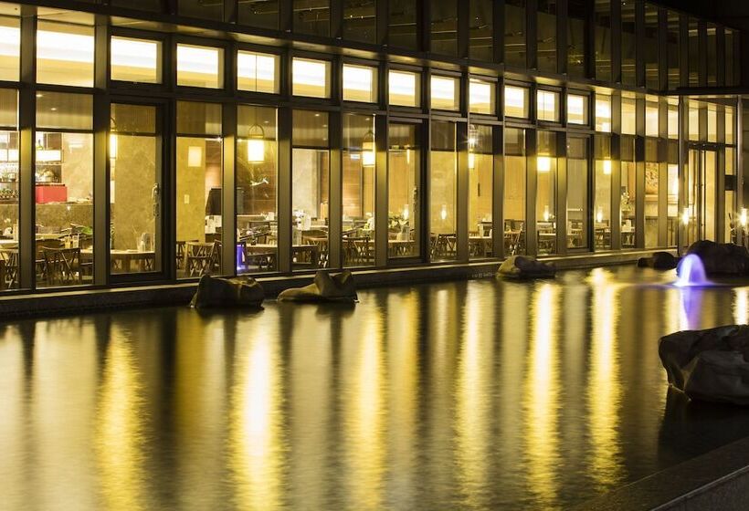 Great Roots Forestry Spa Resort