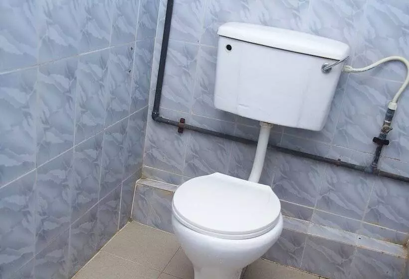 هتل Adesuwa Royal Guest House Abule