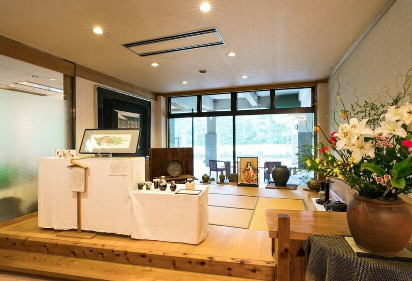 בית מלון כפרי Nikko Toshogu Koyoen