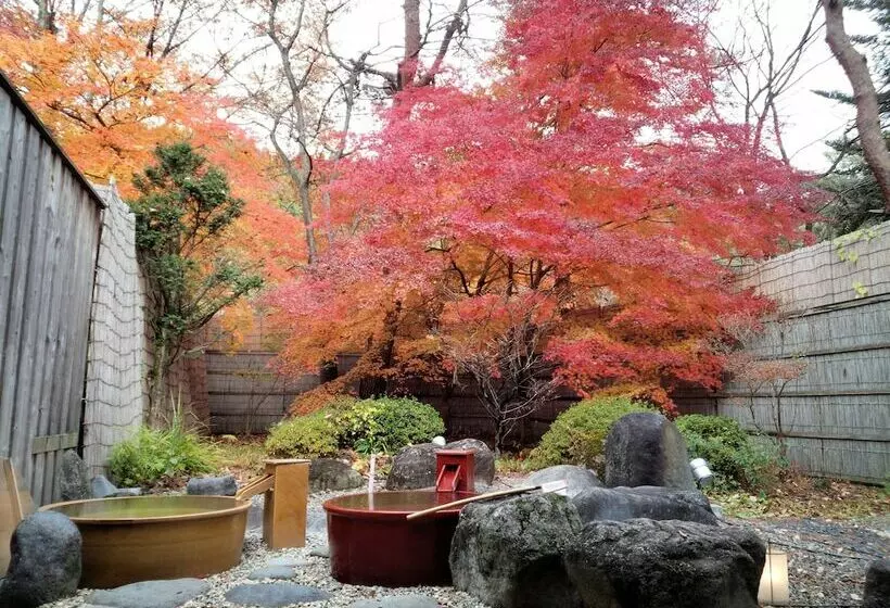 هتل Nikko Toshogu Koyoen