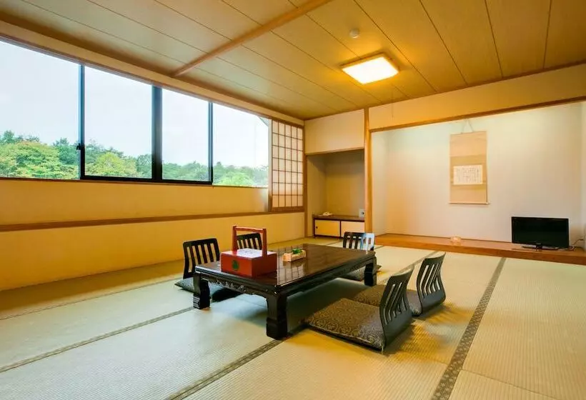 هتل Nikko Toshogu Koyoen