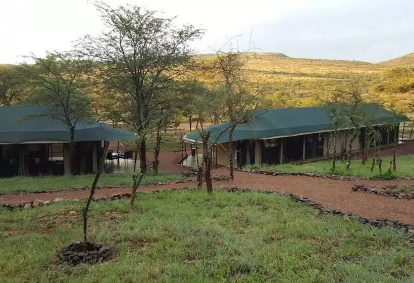 هتل Ole Serai Luxury Camp