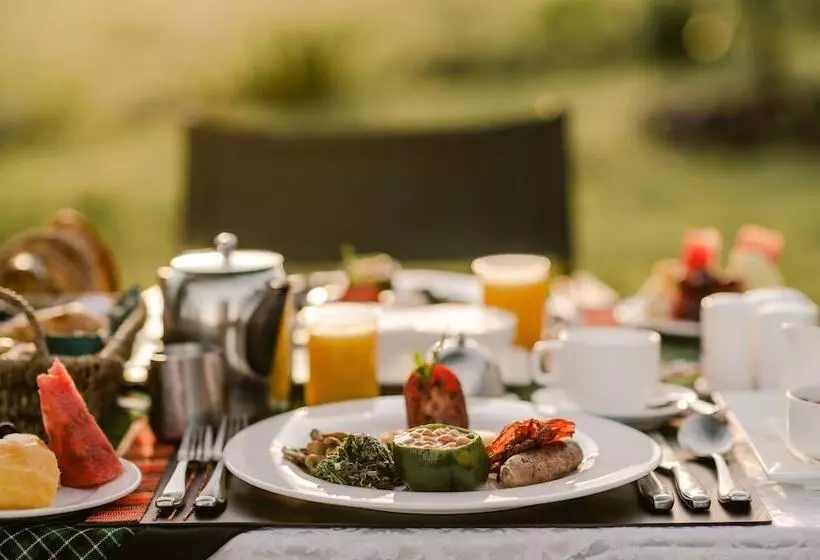 هتل Ole Serai Luxury Camp