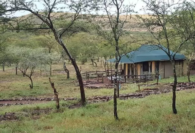 هتل Ole Serai Luxury Camp