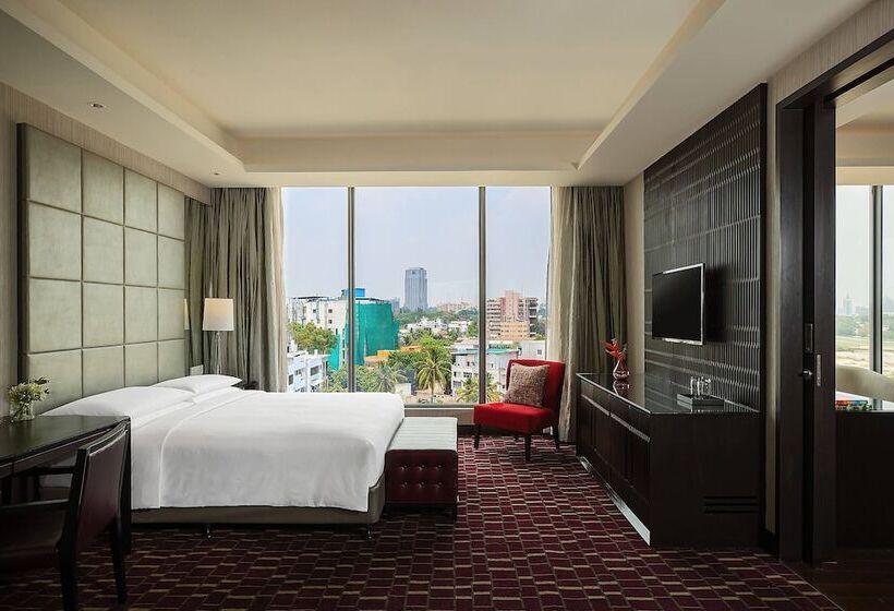 هتل Renaissance Bengaluru Race Course