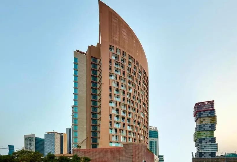 هتل Staybridge Suites Doha Lusail, An Ihg