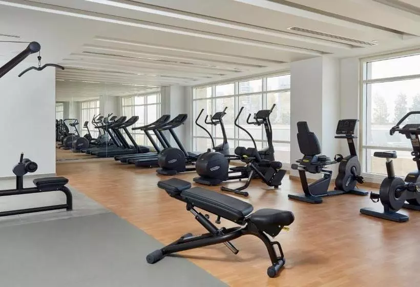 هتل Staybridge Suites Doha Lusail, An Ihg