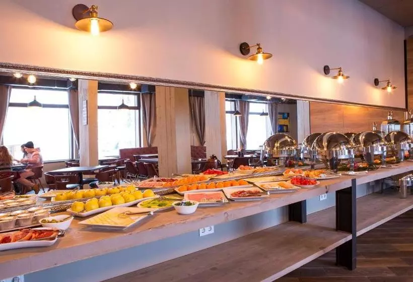 Hotelli Sunny Hills Ski&wellness