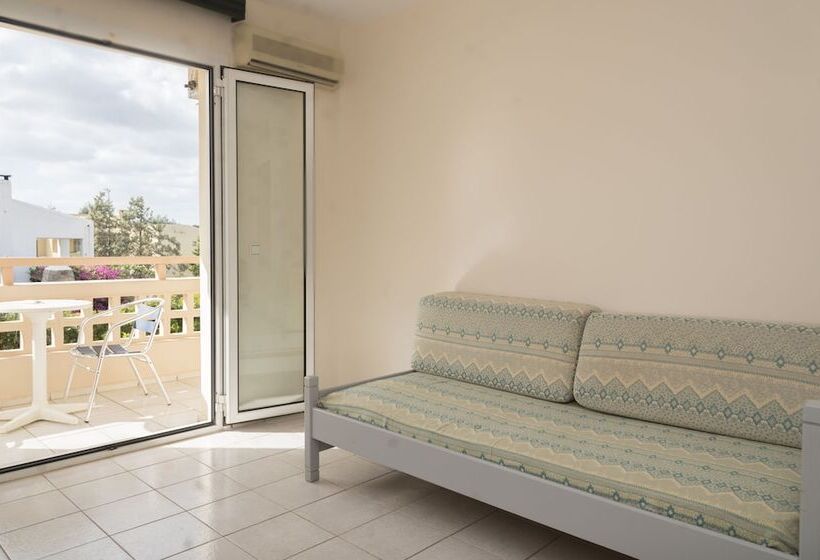 Hôtel Sunset Studios & Apartments By Estia