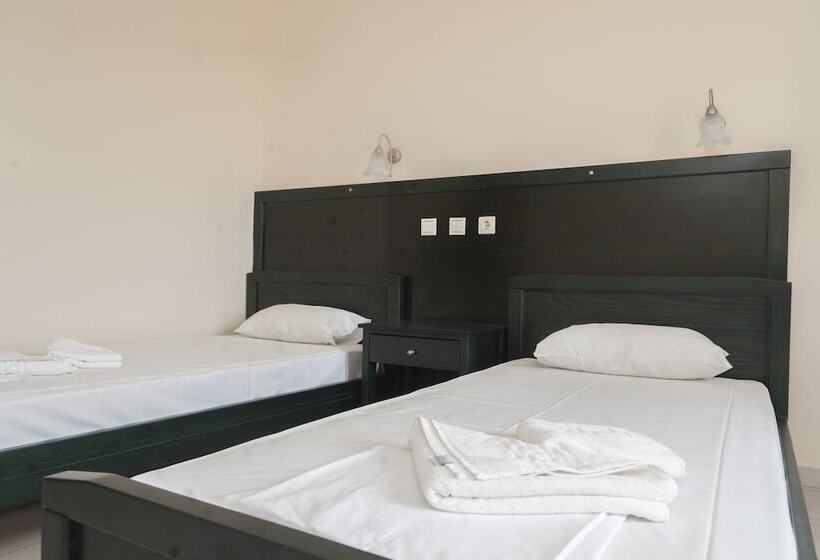 Hôtel Sunset Studios & Apartments By Estia