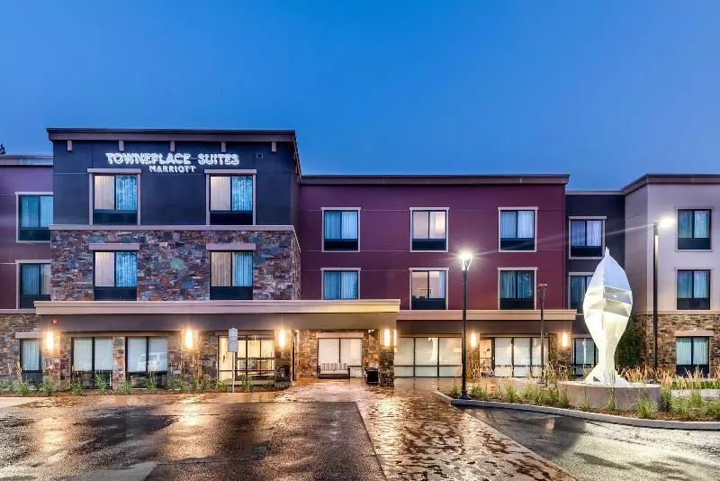ホテル Towneplace Suites By Marriott Whitefish