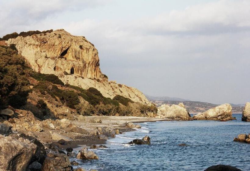 Hotel Triton Authentic Cretan