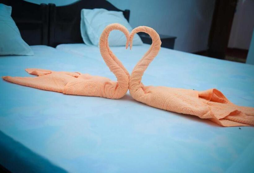 فندق صغير Swelanka Residence