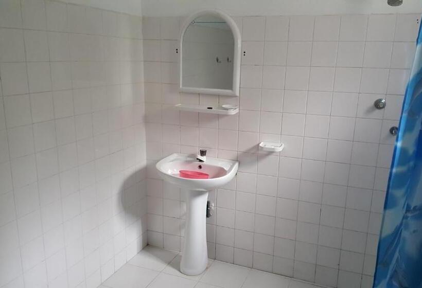 فندق صغير Swelanka Residence