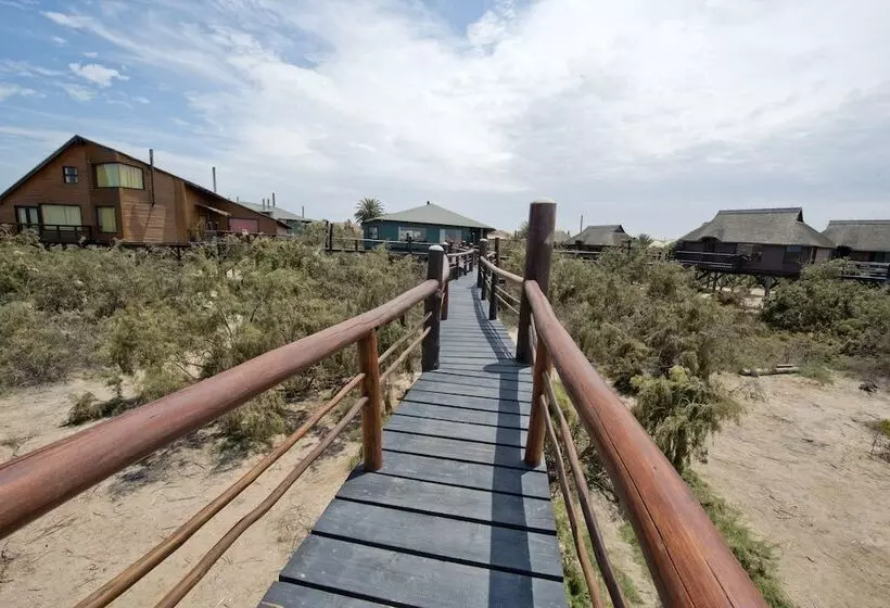 تختخواب و صبحانه Stiltz Guest House
