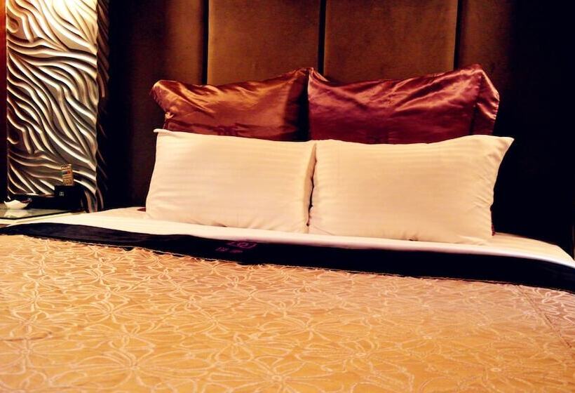 Discovery Motel Tucheng