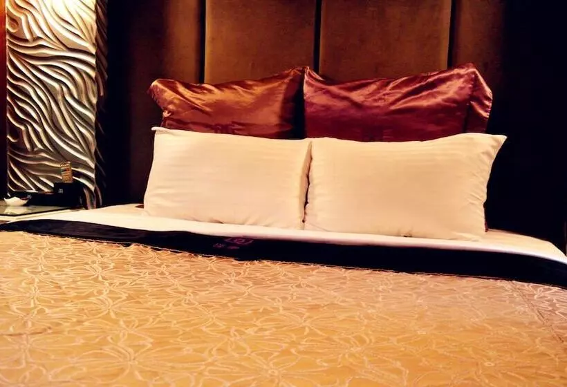 Discovery Motel  Tucheng
