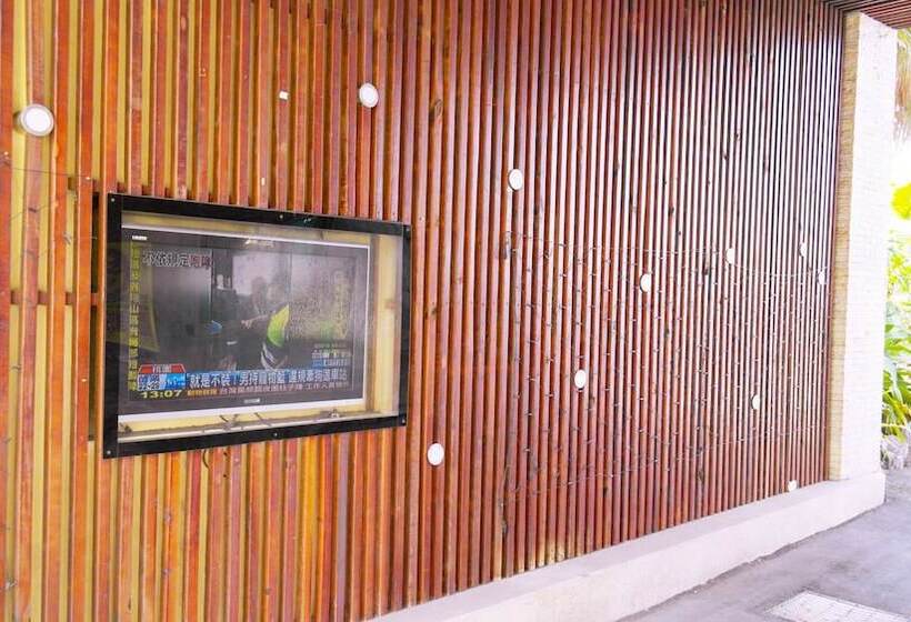 Discovery Motel Tucheng