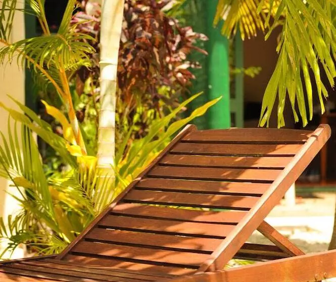 Dorothy S Muri Beach Bungalows