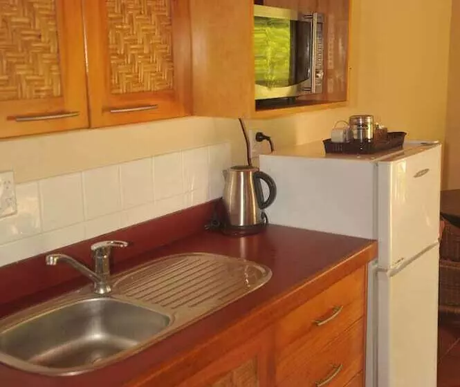 Dorothy S Muri Beach Bungalows