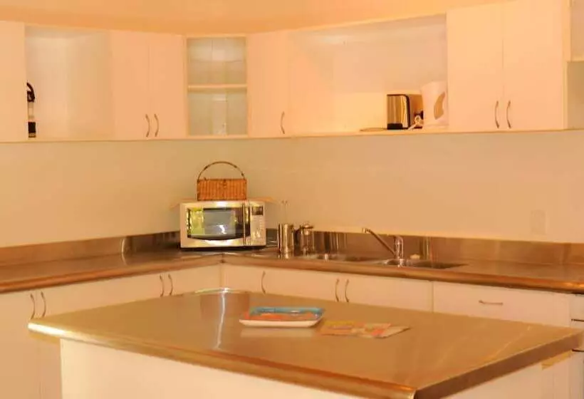 Dorothy S Muri Beach Bungalows