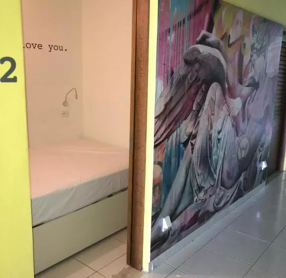 Hostel Tropico 20º Oceanfront