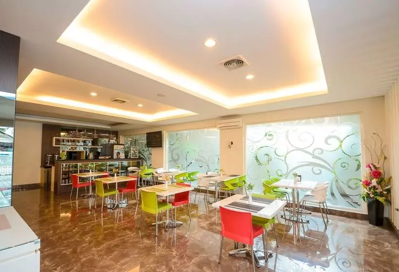 هتل Airy Biringkanaya Bulurokeng Botolempangan Raya 53 Makassar