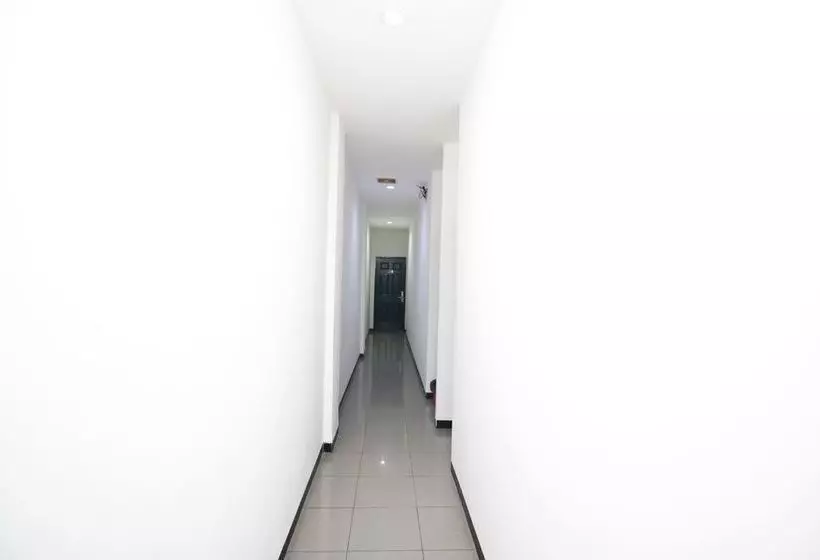 ホテル Airy Kertak Baru Ilir Lambung Mangkurat 19b Banjarmasin