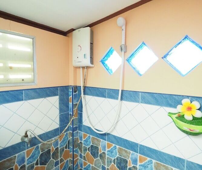 فندق Baan Suanjarean Resort