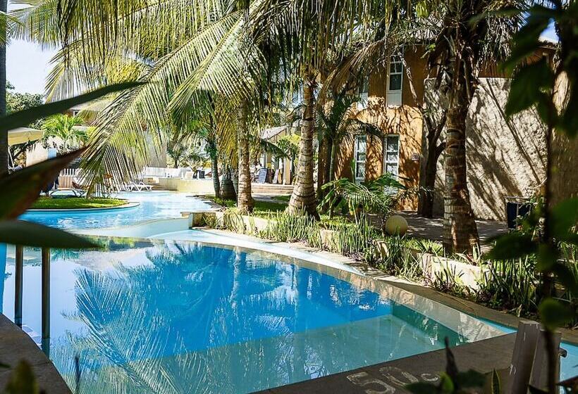 هتل Balafon Beach Resort