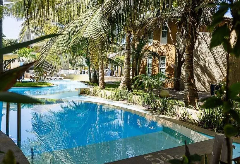 هتل Balafon Beach Resort