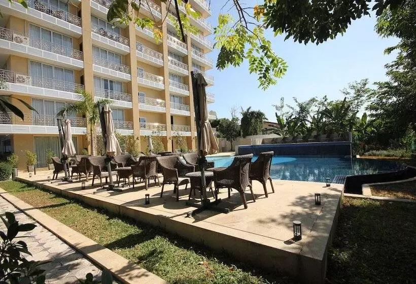 ホテル Continental Plaza Vientiane