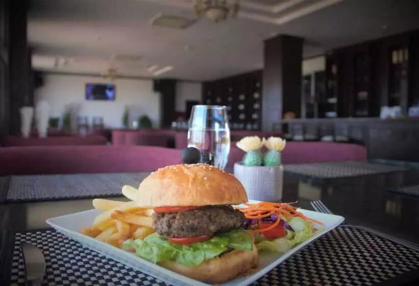 ホテル Continental Plaza Vientiane