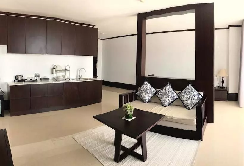 ホテル Continental Plaza Vientiane