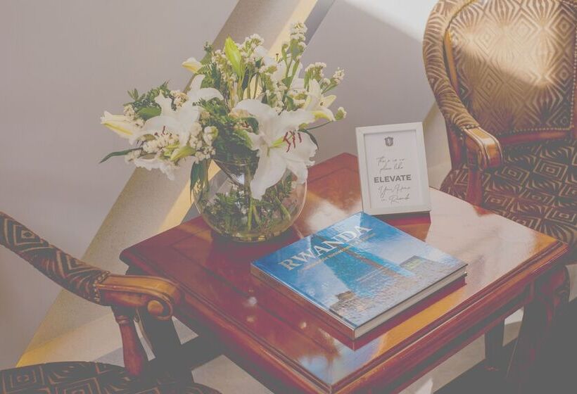 هتل Elevate Suites