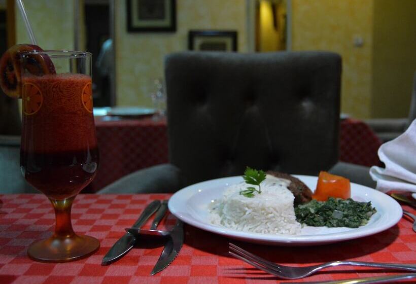 هتل Elevate Suites