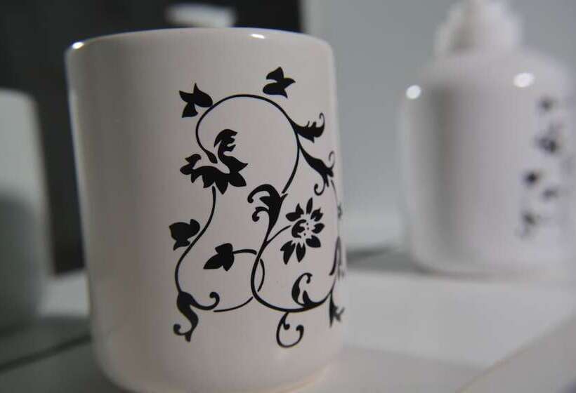 هتل Elevate Suites