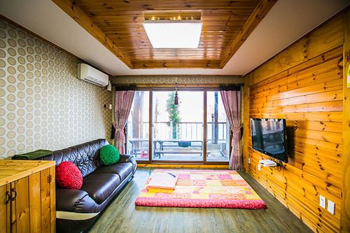 Geoje White O Pension