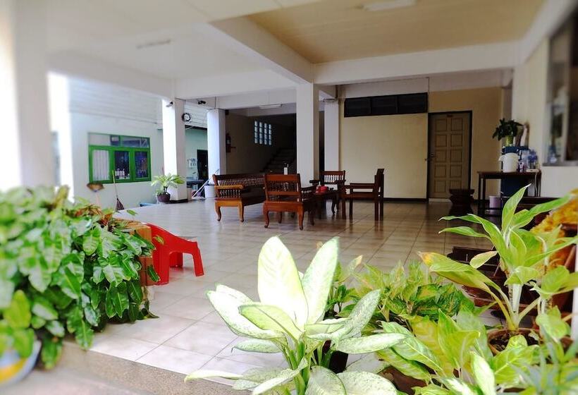 Отель Mileplace