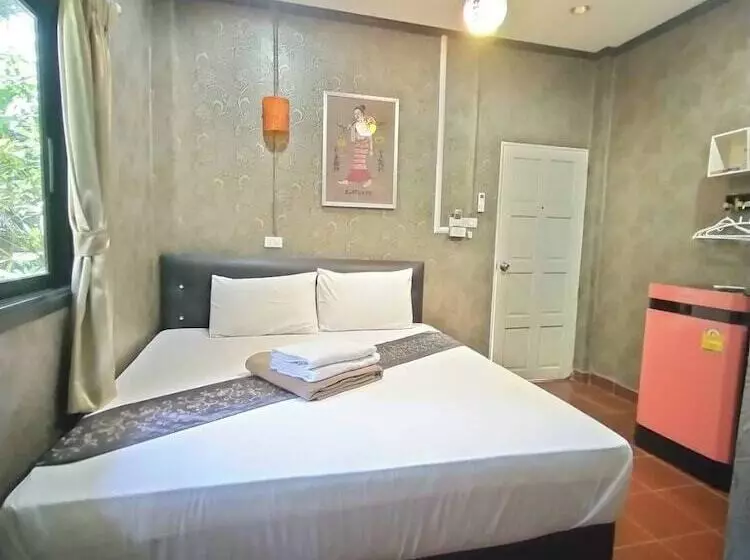 ホテル Paifha Beach Resort