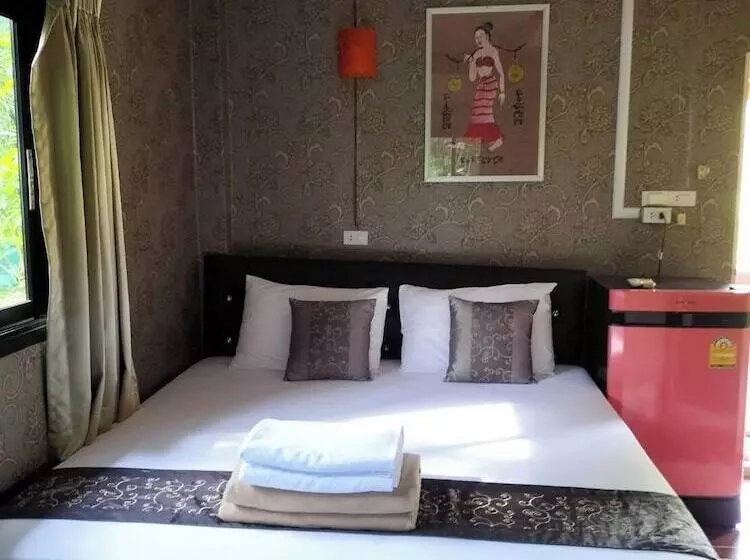 ホテル Paifha Beach Resort