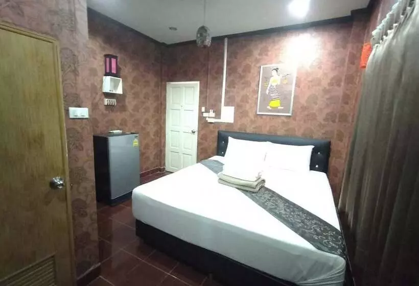 ホテル Paifha Beach Resort