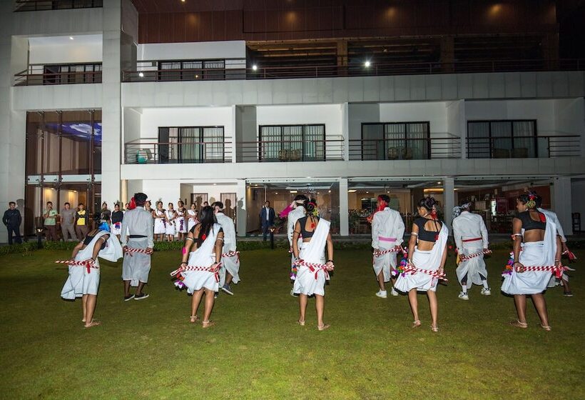 هتل Park Safari Resort