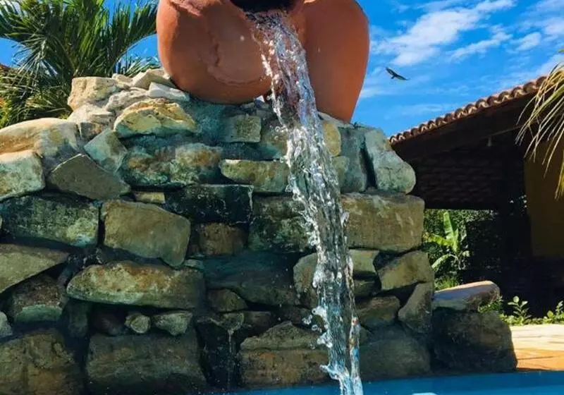 Hotelli Pousada Ello