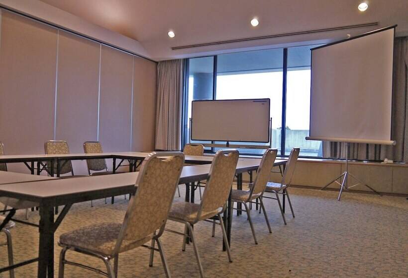 酒店 Spring Golf & Art Resort Awaji