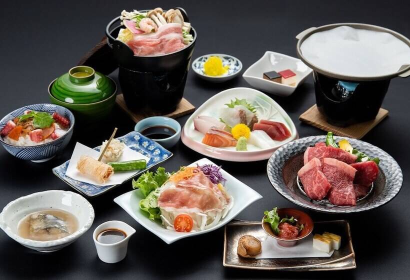 酒店 Spring Golf & Art Resort Awaji