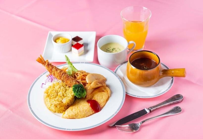 酒店 Spring Golf & Art Resort Awaji